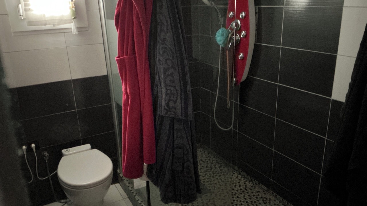 Photo of Bathroom in Plan-d'Aups-Sainte-Baume