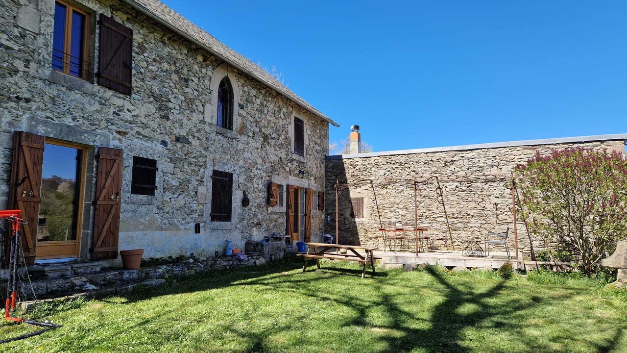 Photo of Outdoor in Vezins-de-Levezou
