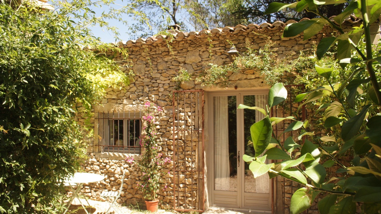 Photo of Patio Balcony in Montaren-et-Saint-Mediers