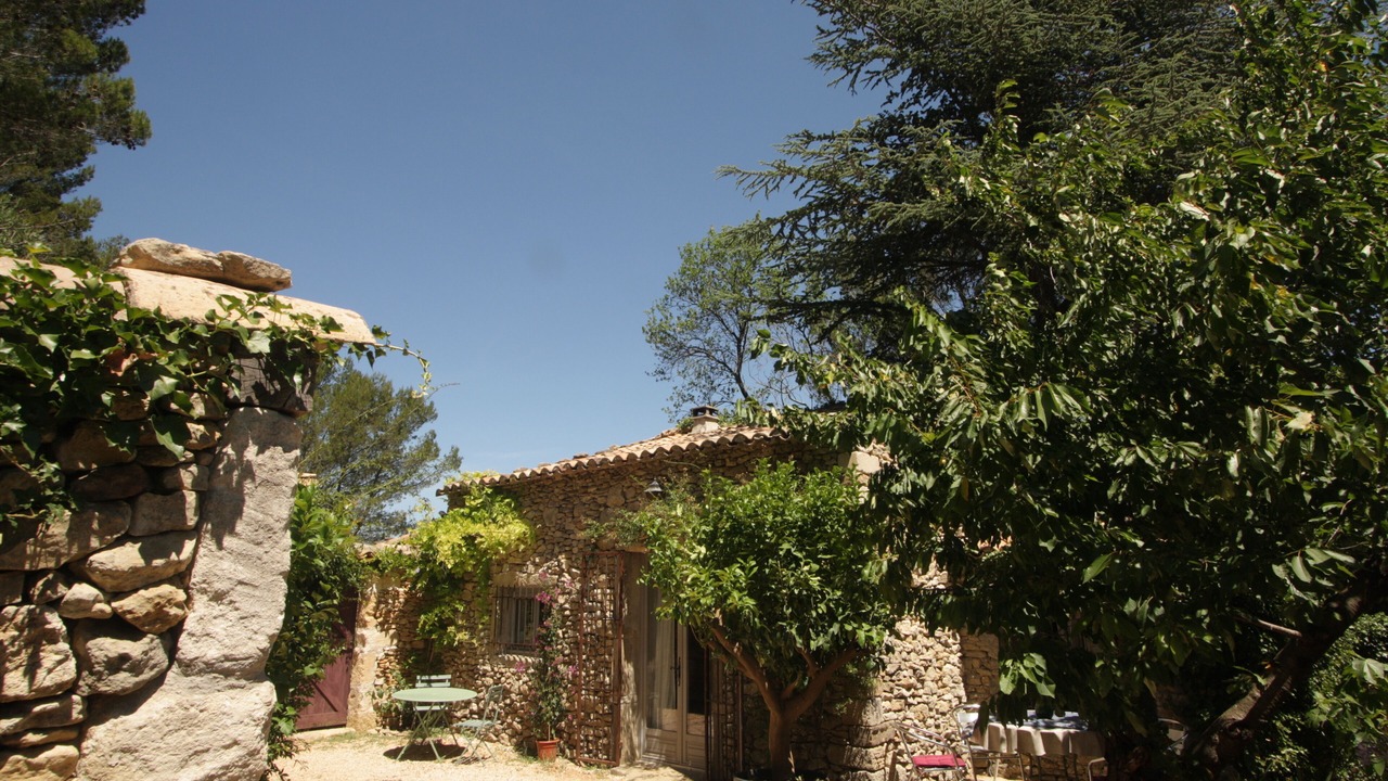 Photo of Outdoor in Montaren-et-Saint-Mediers