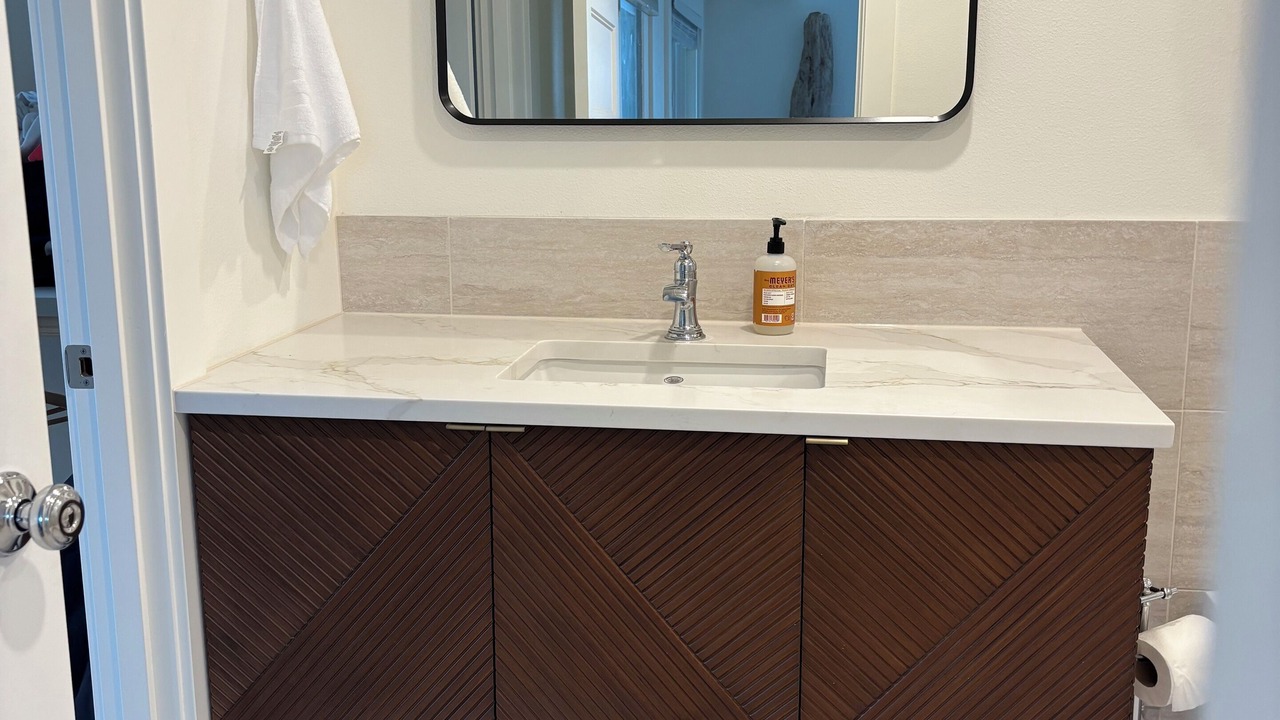 Photo of Bathroom in Nelscott