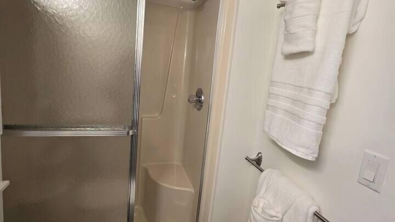 Photo of Bathroom in Astor