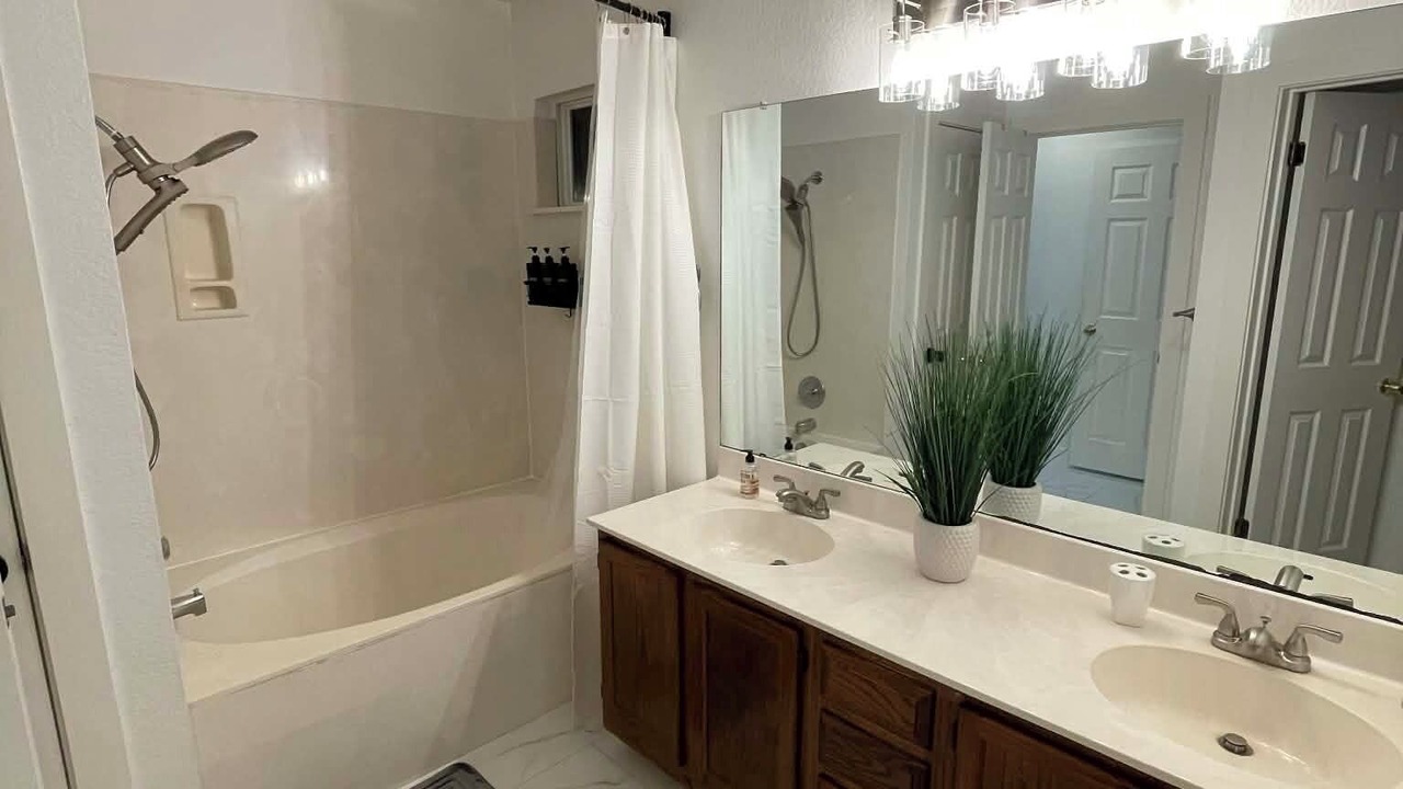 Photo of Bathroom in Parkwood