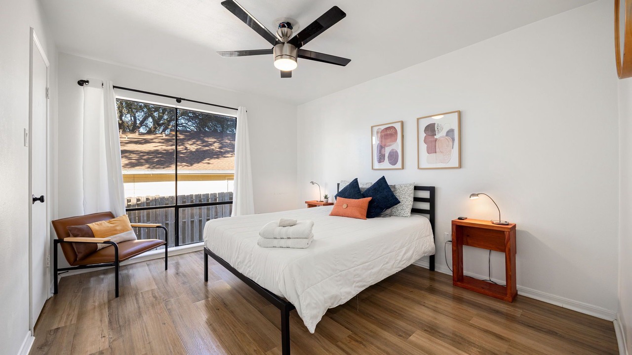 Photo of Bedroom in April Sound