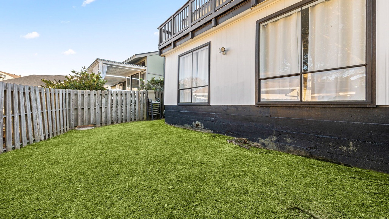 Photo of Outdoor in April Sound