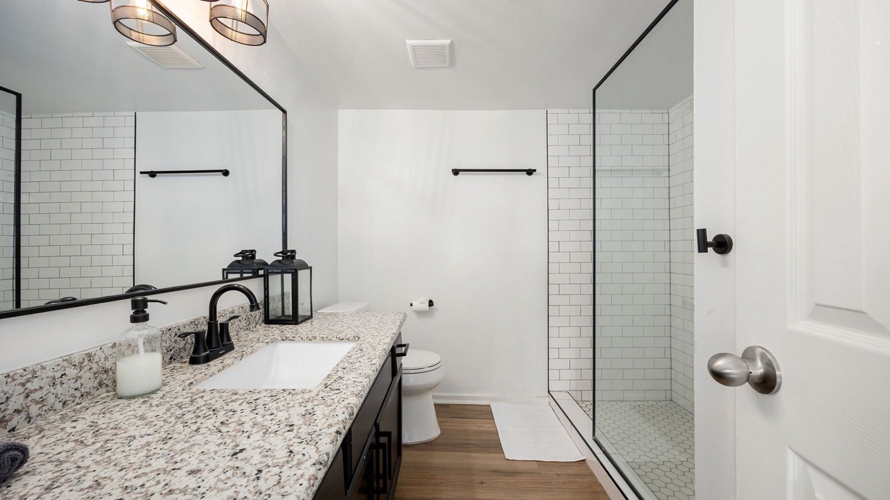 Photo of Bathroom in April Sound