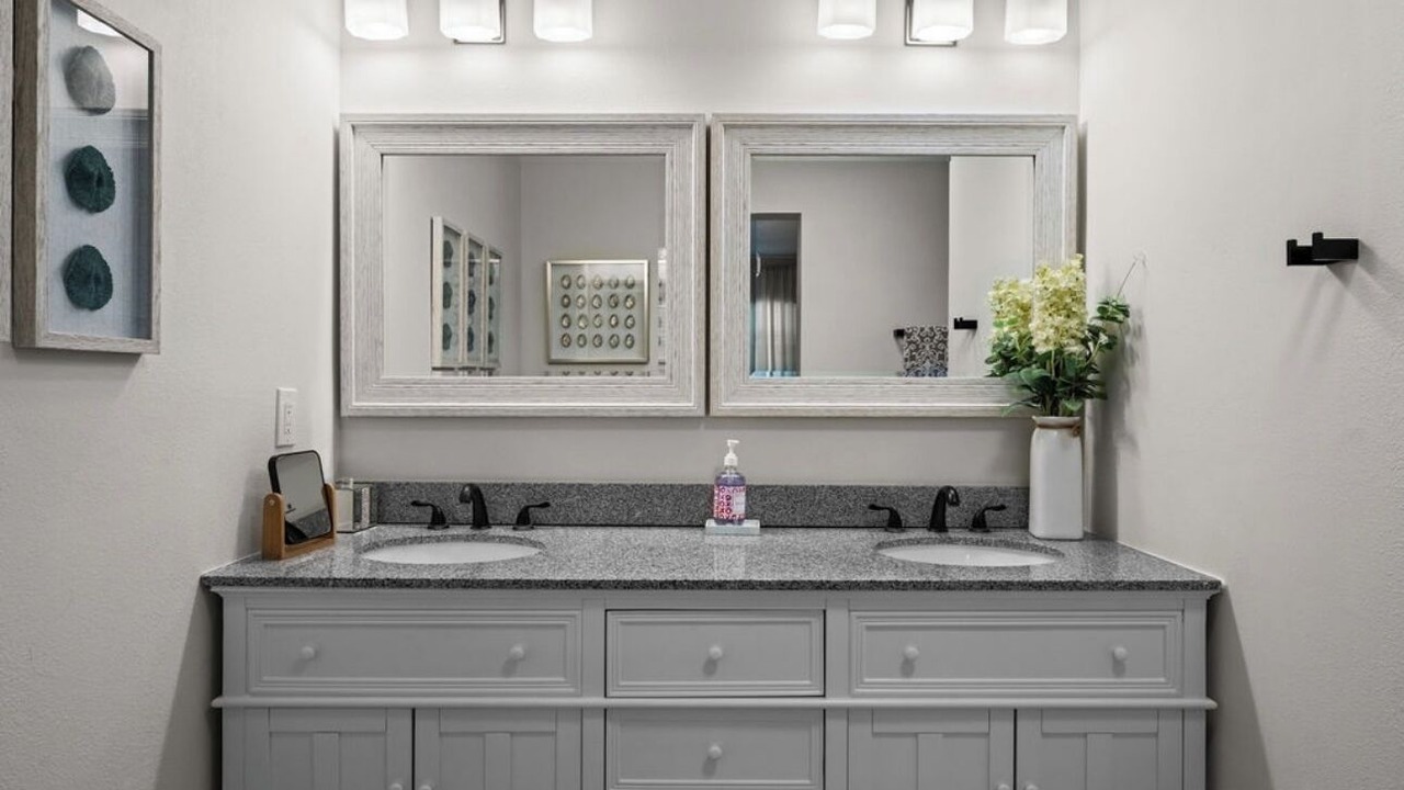 Photo of Bathroom in South Venice