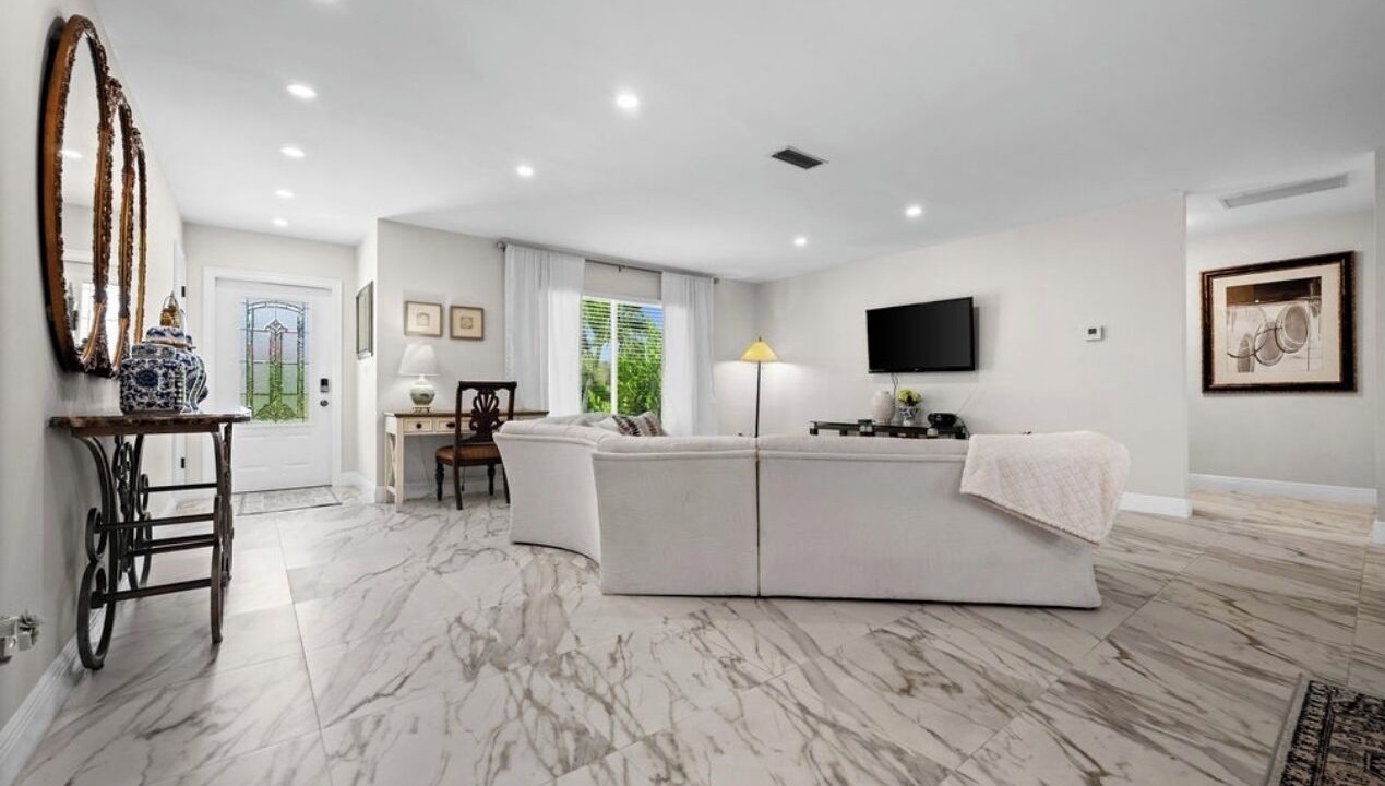 Photo of Livingroom in South Venice
