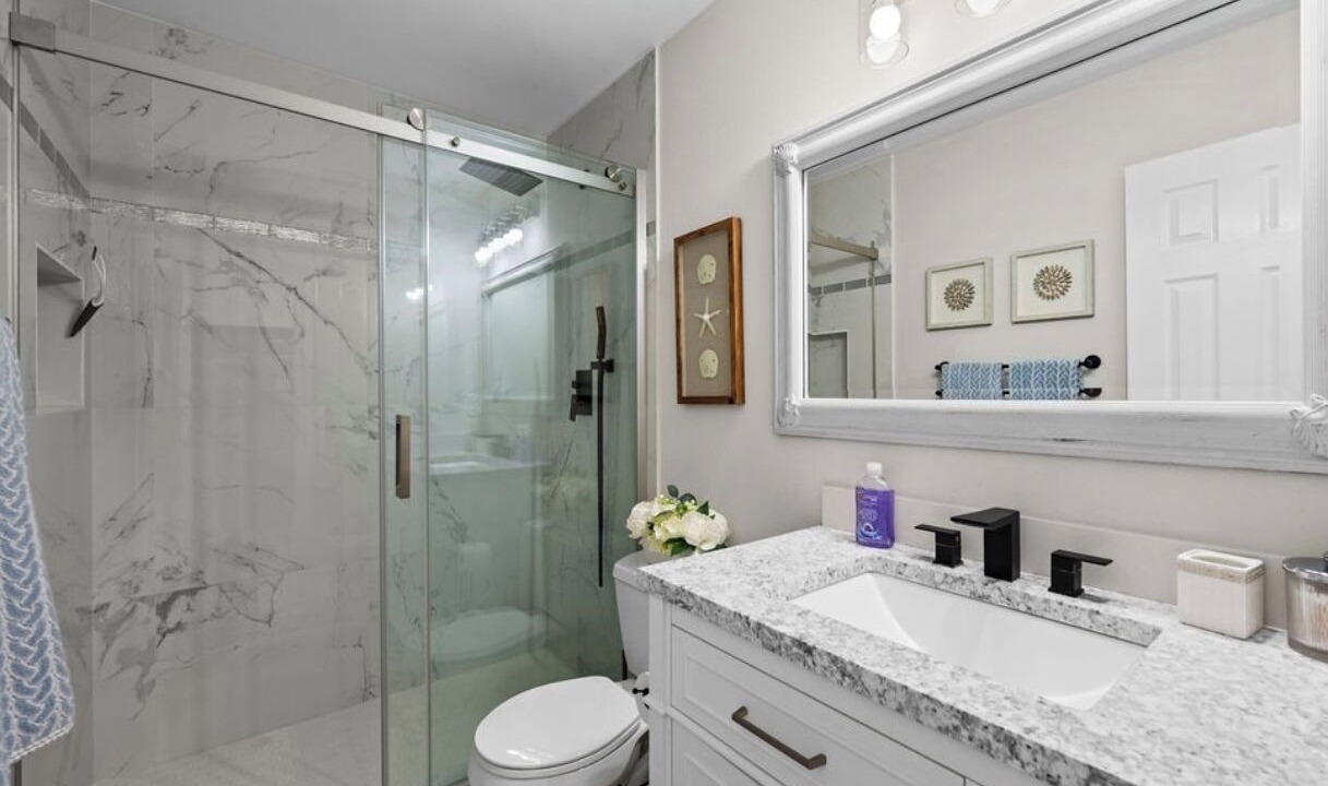 Photo of Bathroom in South Venice