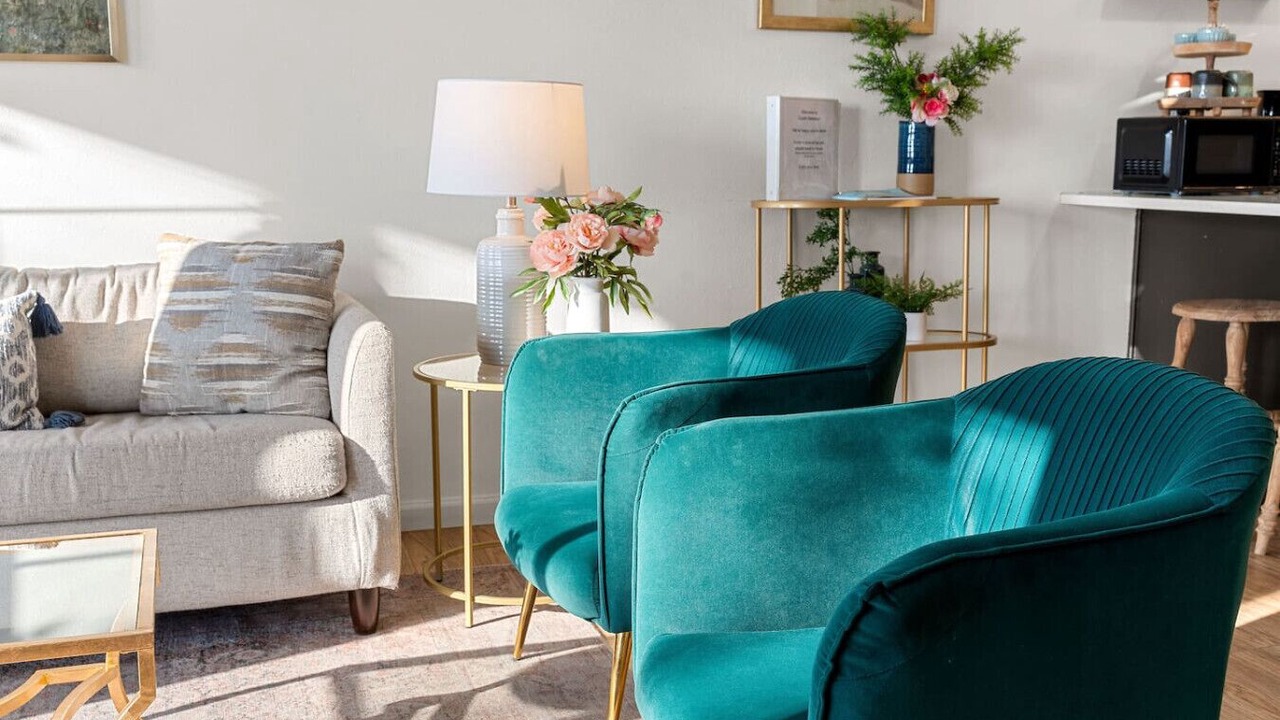 Photo of Livingroom in Notch Estates