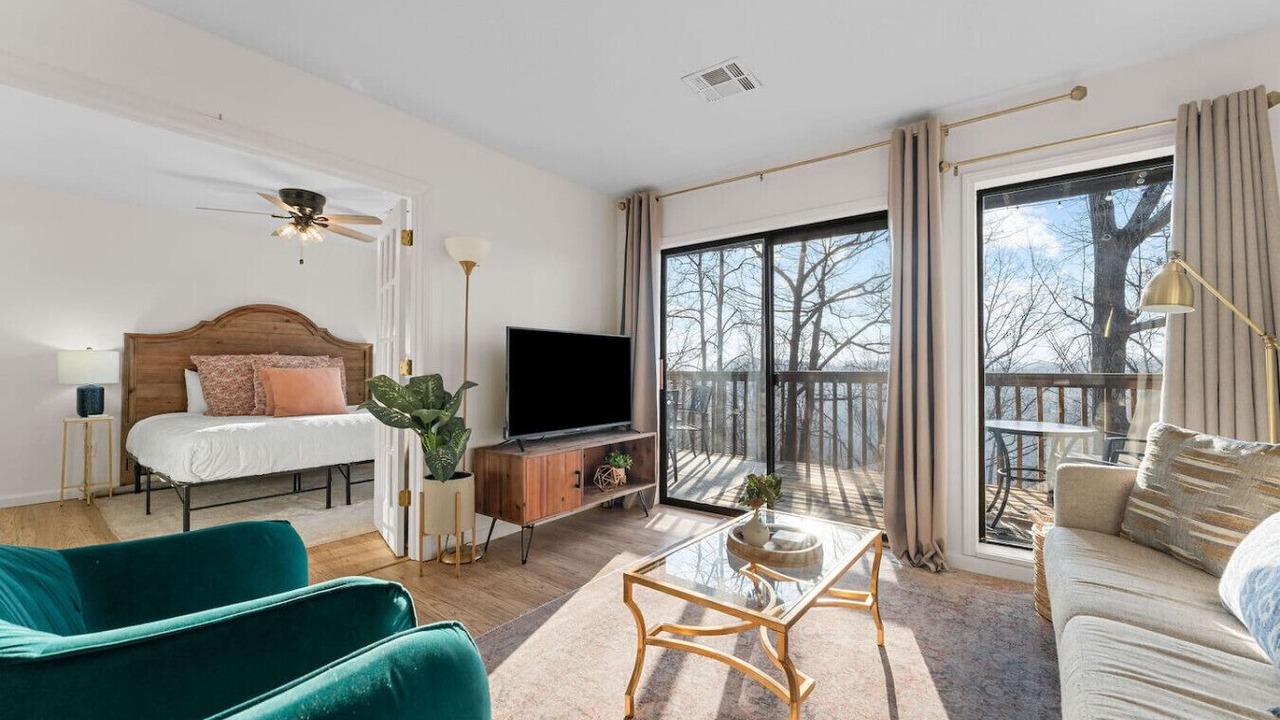 Photo of Others in Notch Estates