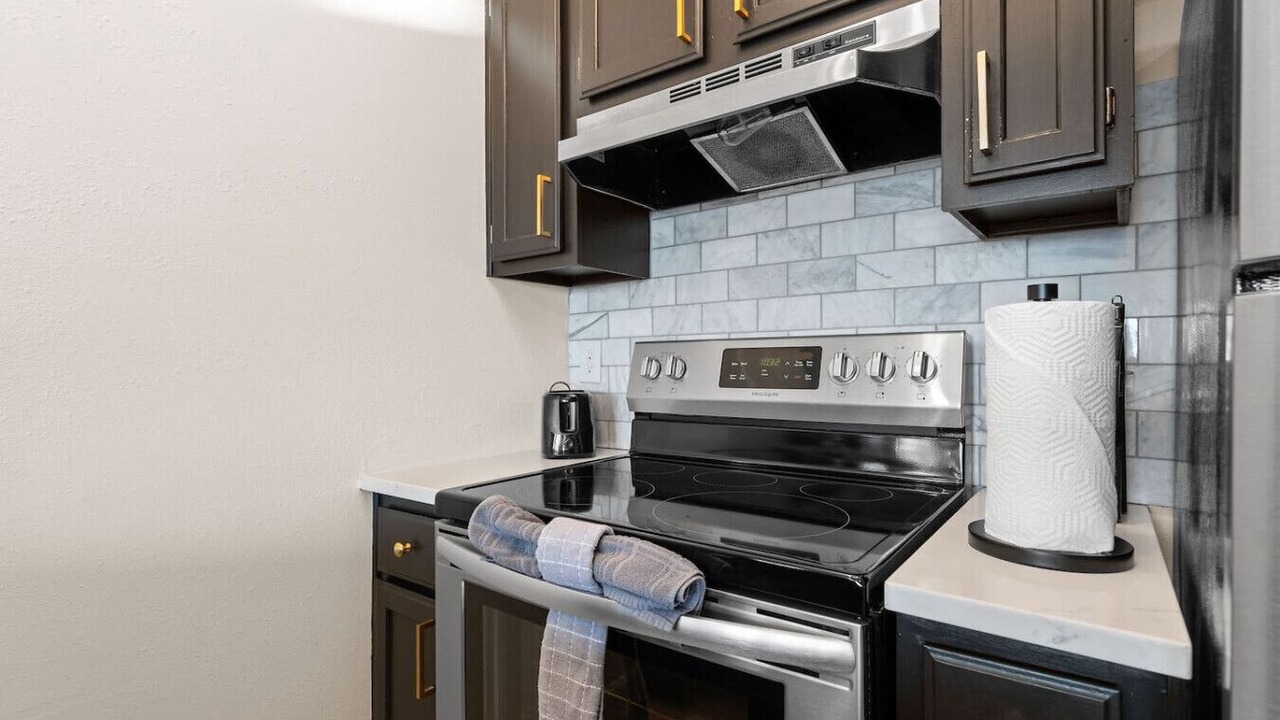 Photo of Others in Notch Estates