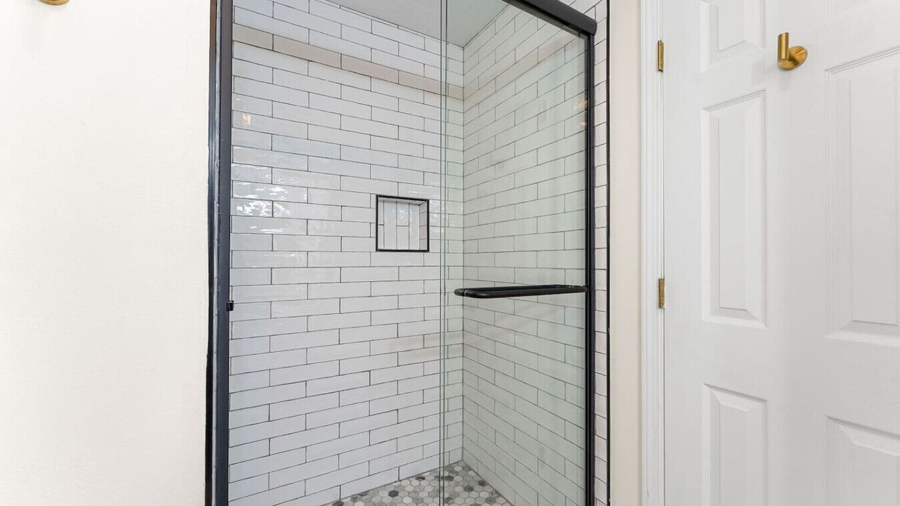 Photo of Bathroom in Notch Estates