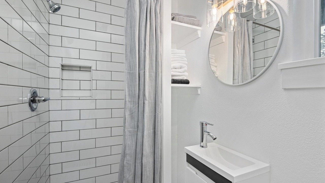 Photo of Bathroom in Rockaway Beach