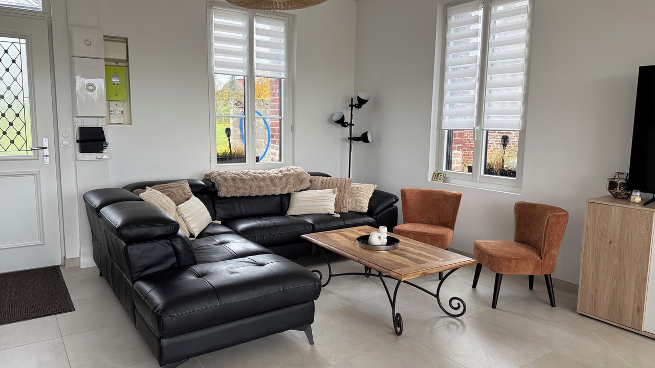 Photo of Livingroom in Quesmy