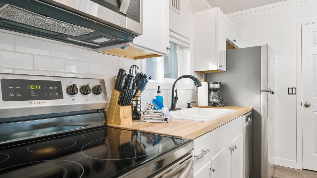 Photo of Kitchen in Rockaway Beach