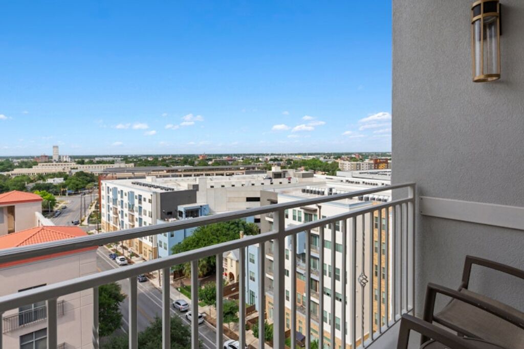 Photo of Outdoor in Arsenal