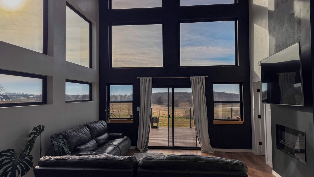 Photo of Livingroom in Ozark