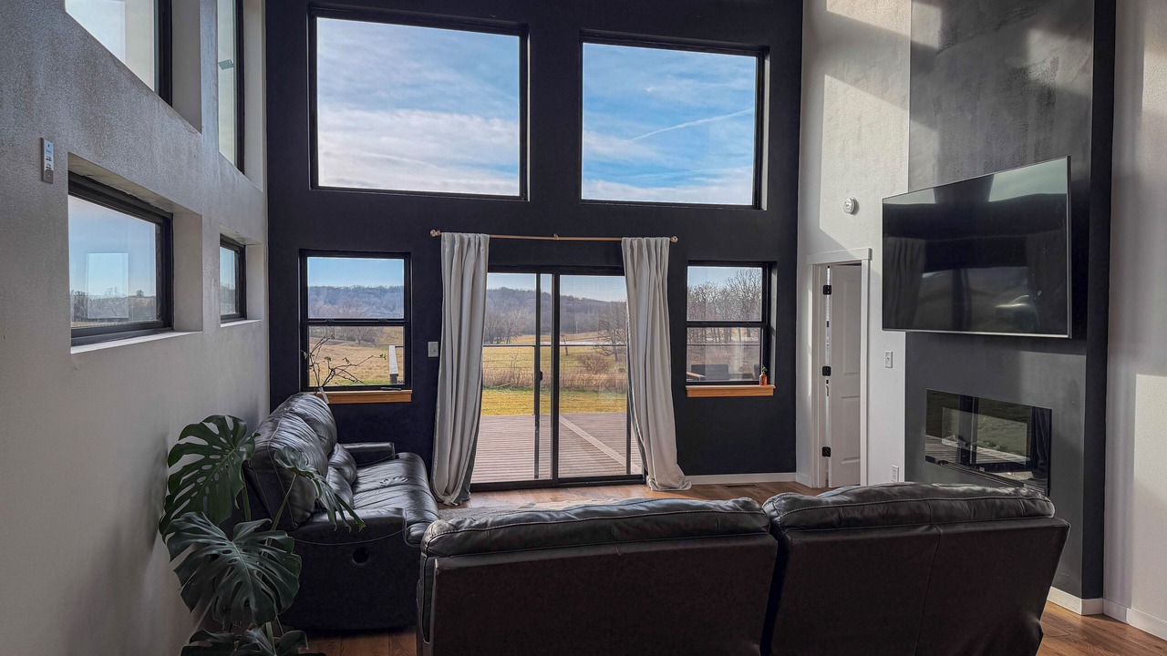Photo of Livingroom in Ozark