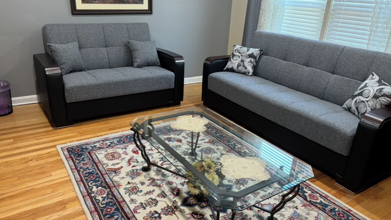 Photo of Livingroom in Skokie