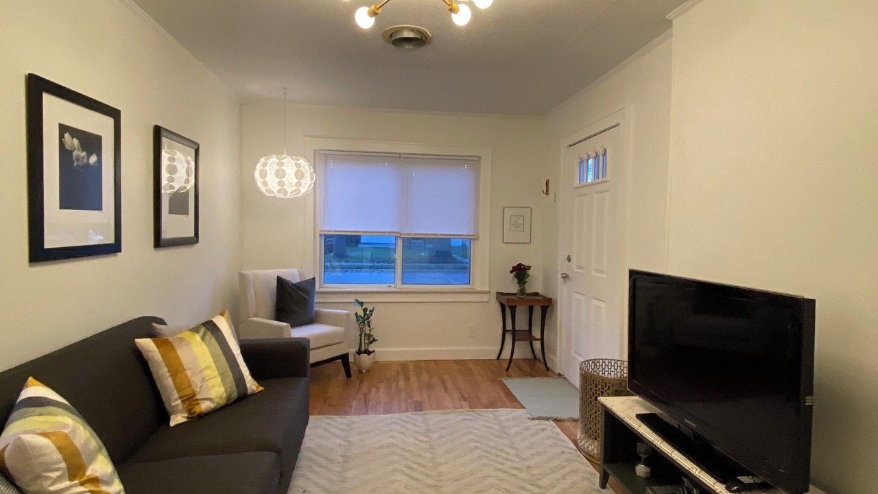 Photo of Livingroom in Hazel Park