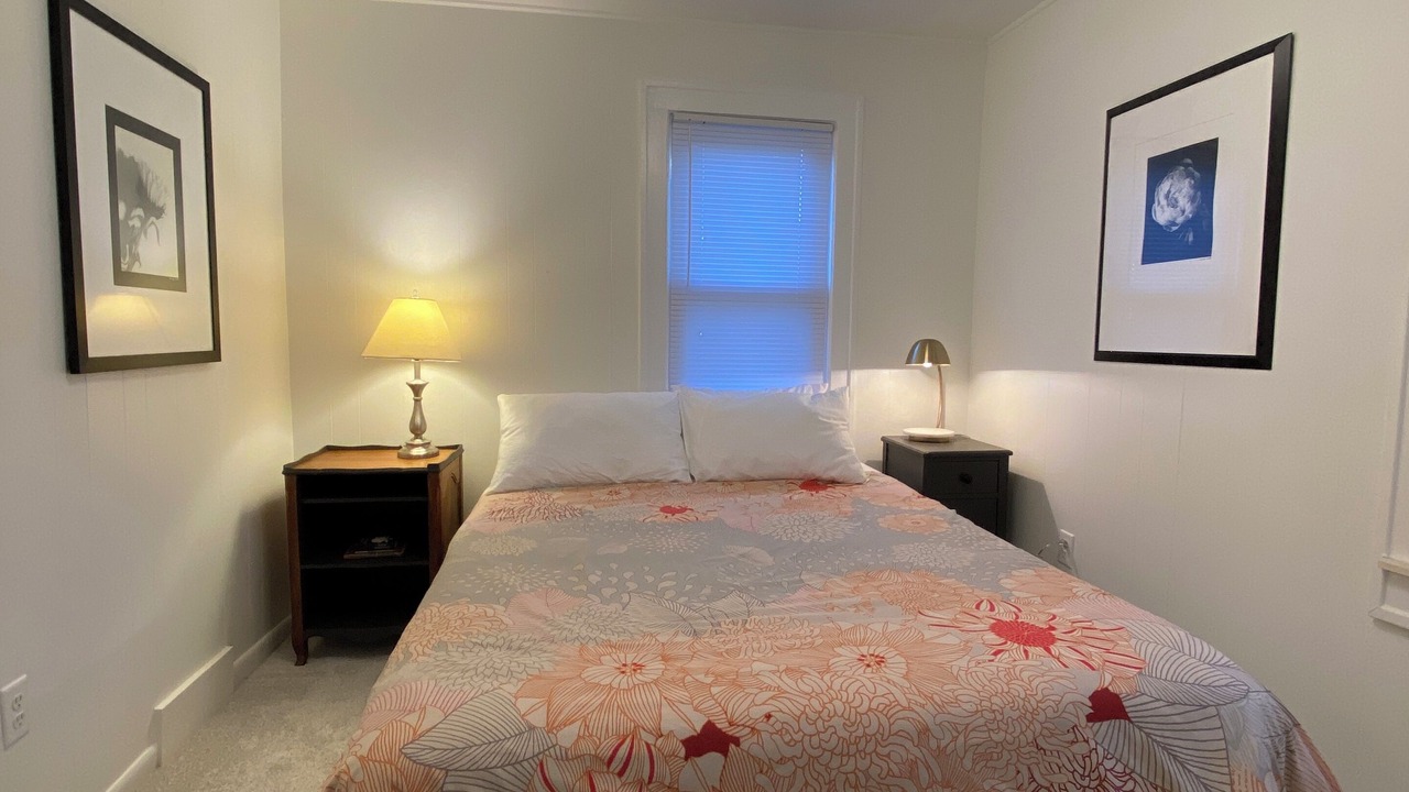 Photo of Bedroom in Hazel Park