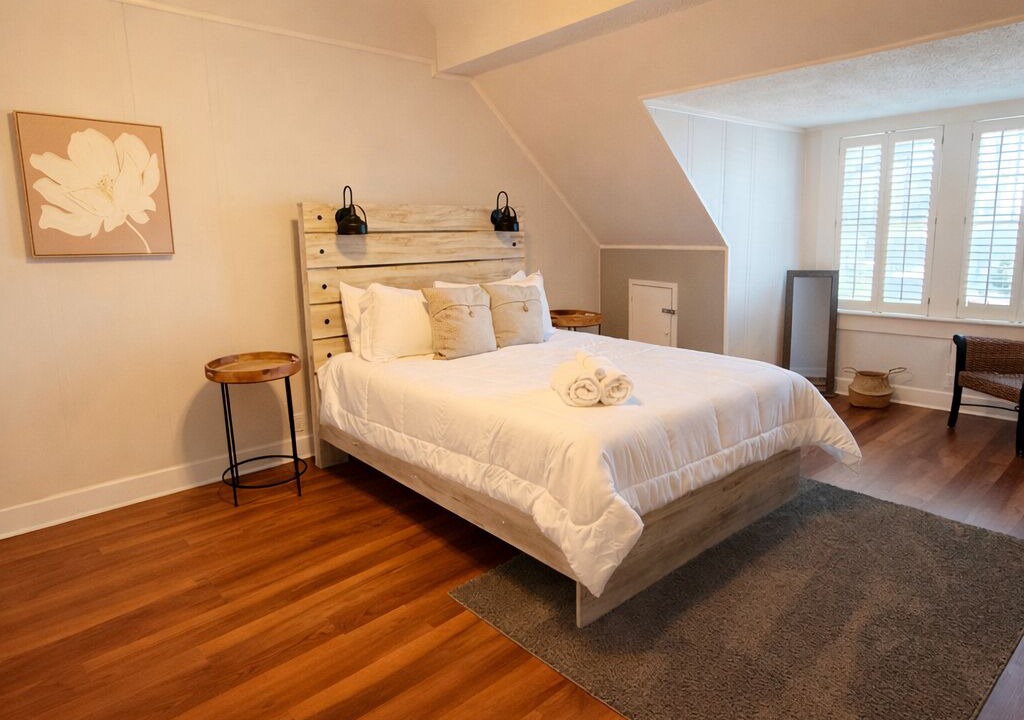 Photo of Bedroom in Valdosta