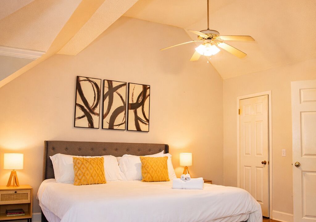 Photo of Bedroom in Valdosta