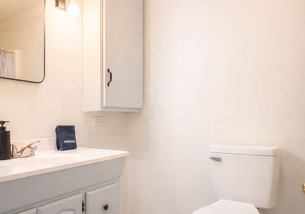 Photo of Bathroom in Valdosta