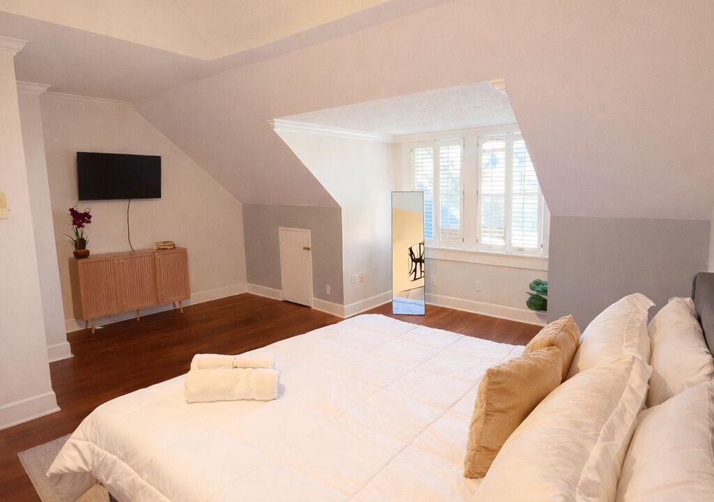 Photo of Bedroom in Valdosta