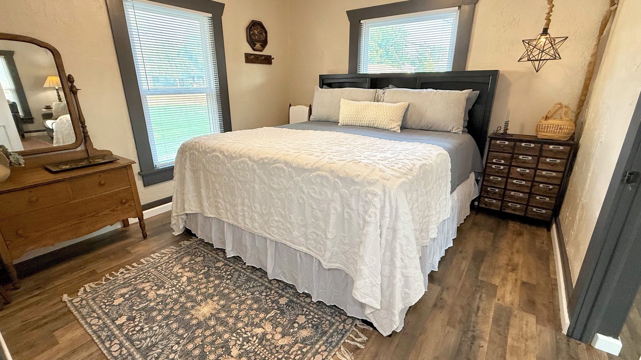 Photo of Bedroom in Ponca City