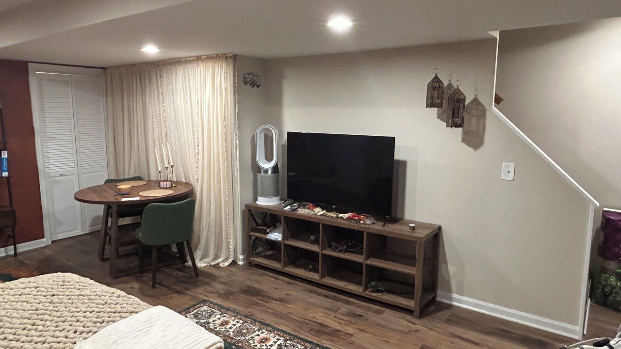 Photo of Bedroom in Downtown Baltimore