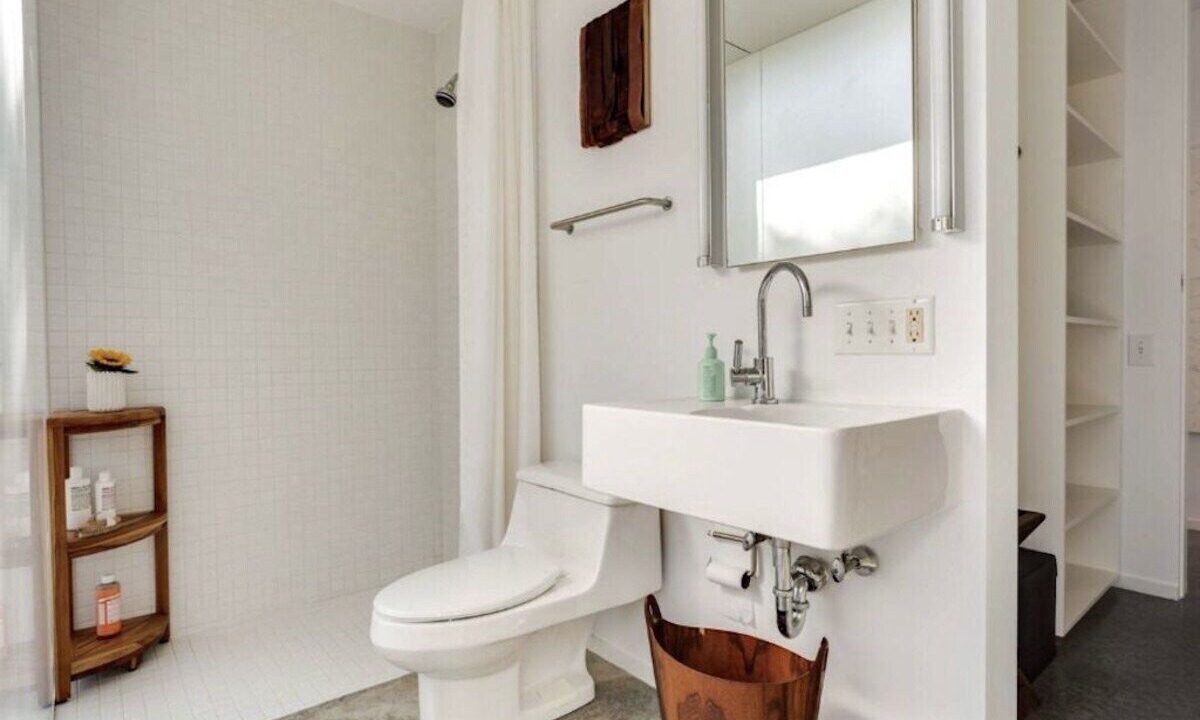 Photo of Bathroom in Water Mill