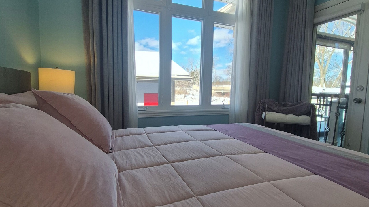 Photo of Bedroom in Niagara Falls