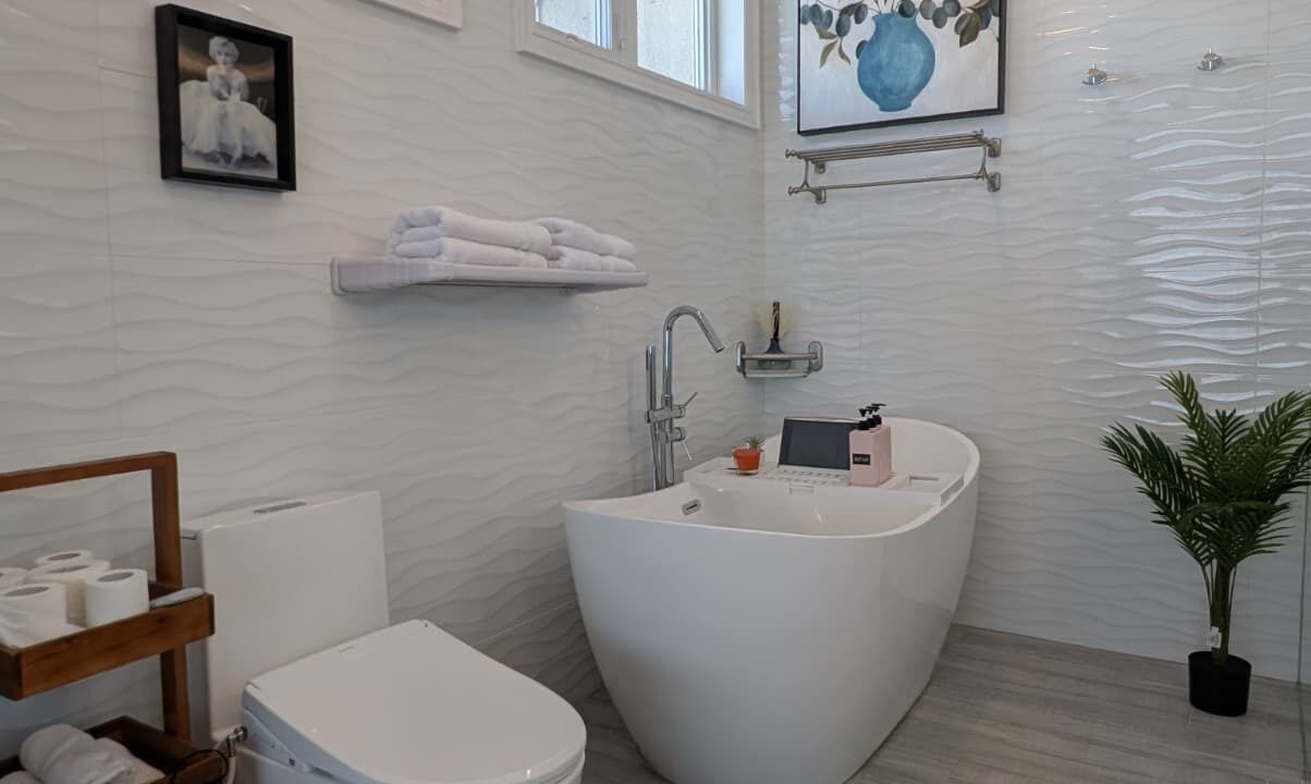 Photo of Bathroom in Niagara Falls