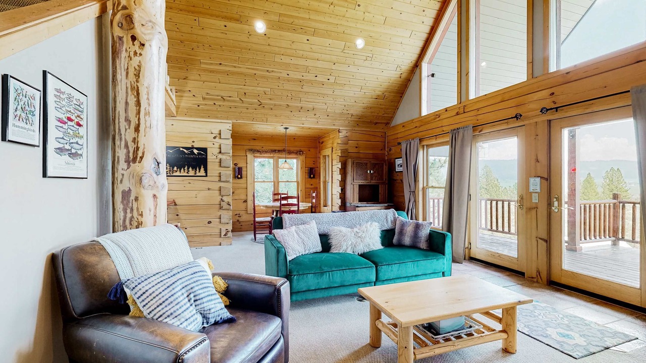 Photo of Livingroom in New Meadows