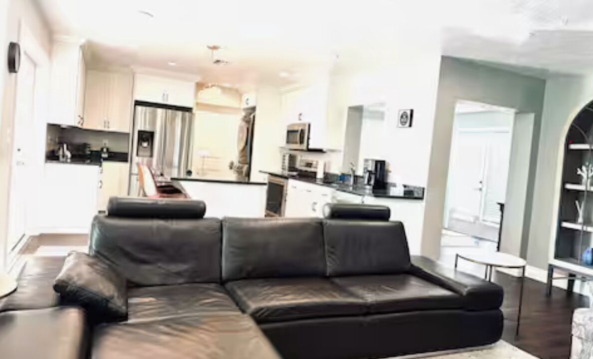 Photo of Livingroom in Kensington Park