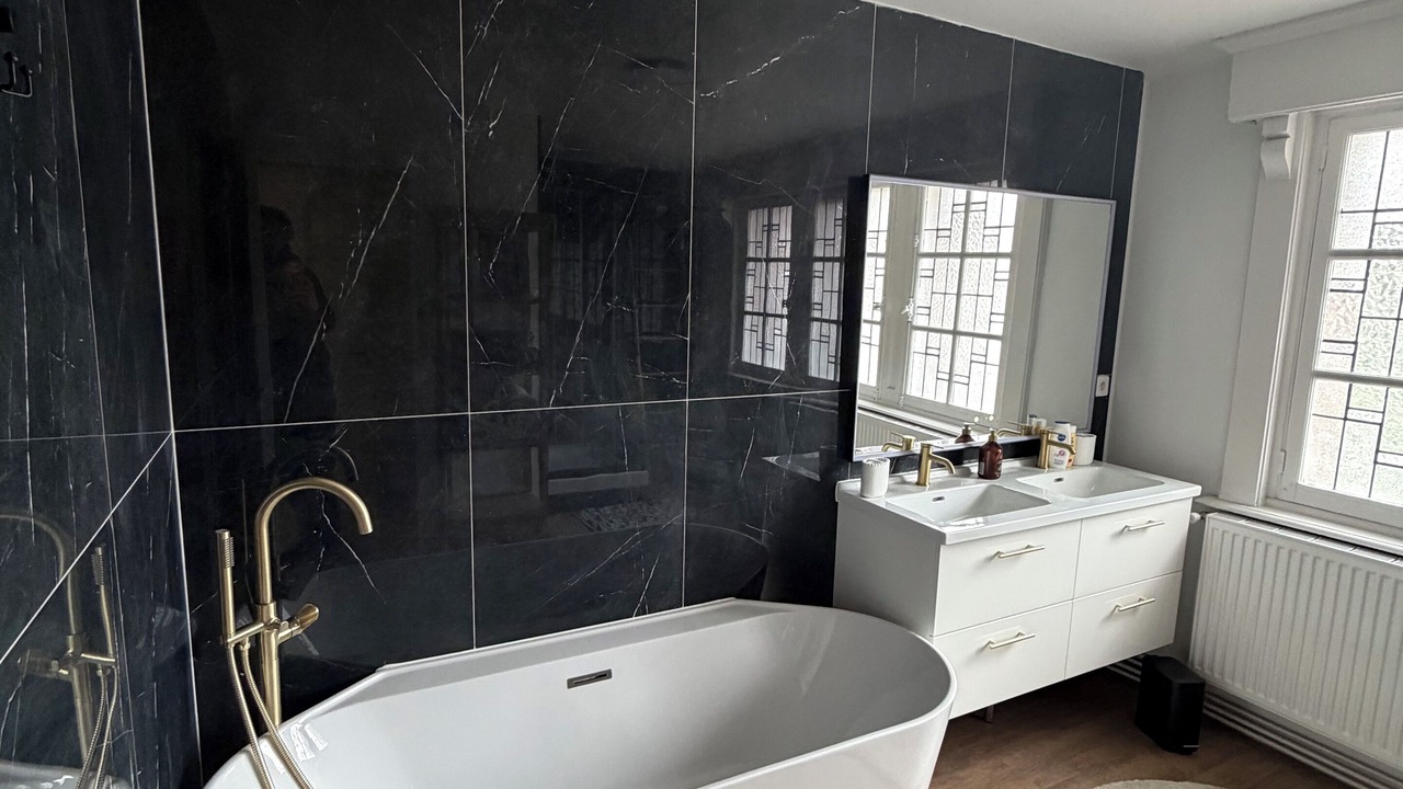Photo of Bathroom in Lambersart