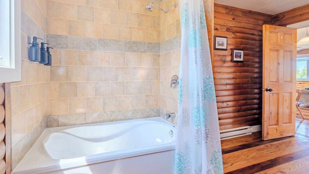 Photo of Bathroom in Brigus Junction