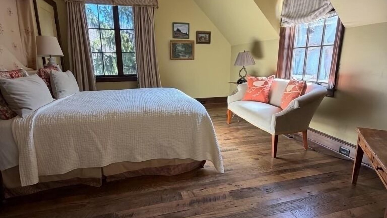 Photo of Bedroom in Canton