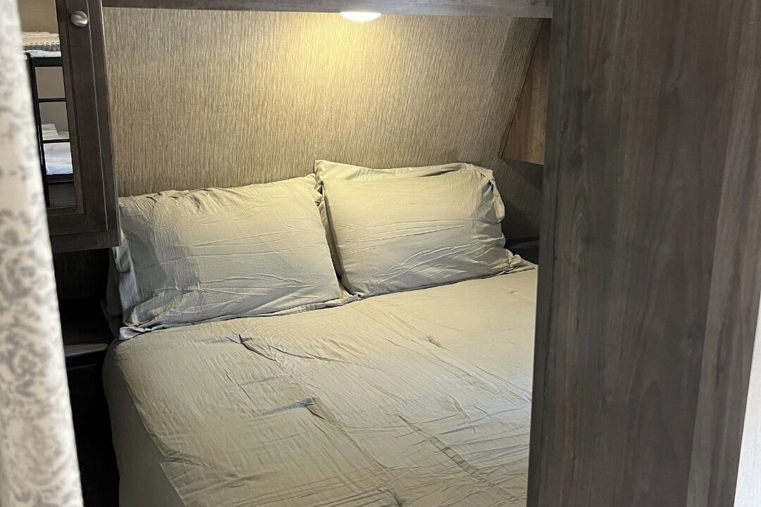Photo of Bedroom in Myrtle Grove