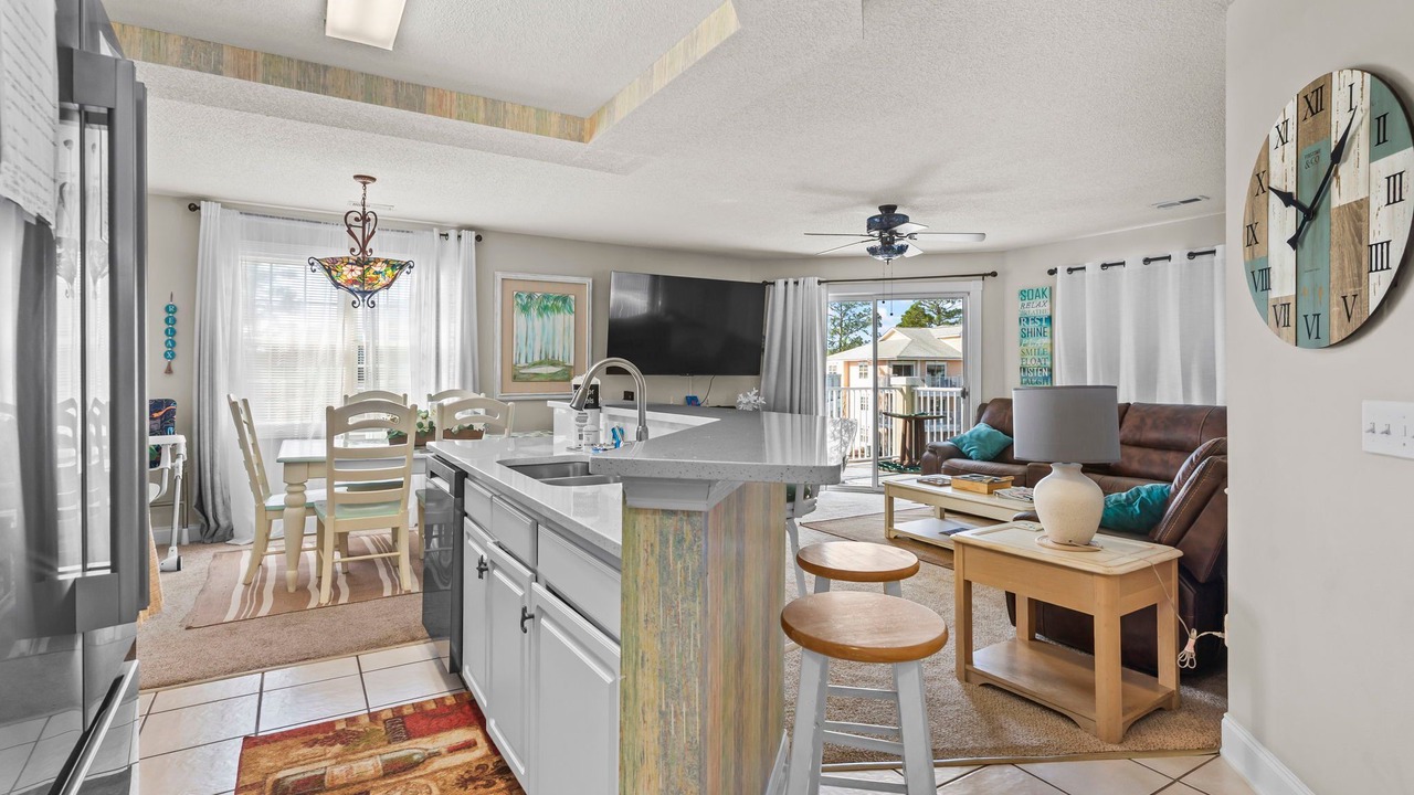 Photo of Livingroom in Calabash