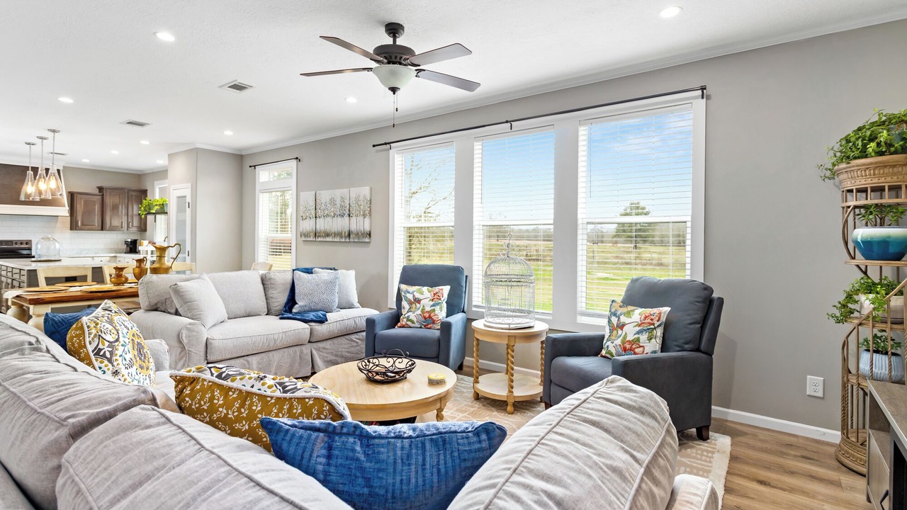 Photo of Livingroom in Voth