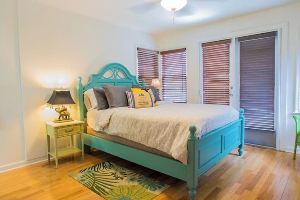 Photo of Bedroom in Downtown