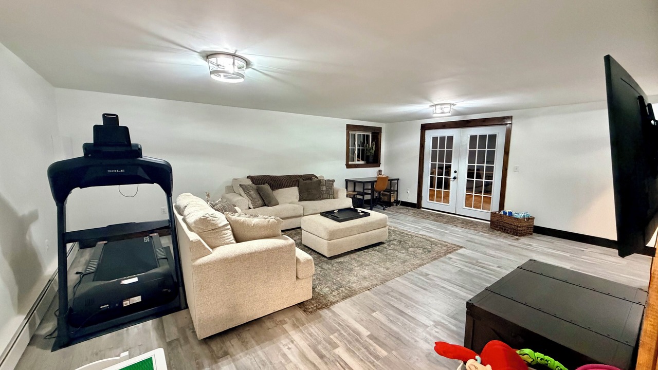 Photo of Livingroom in Ellsworth