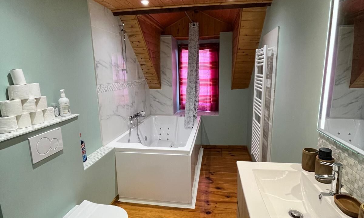 Photo of Bathroom in Saint-Nazaire