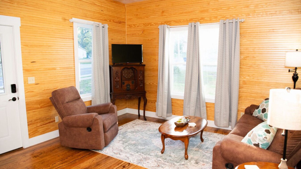 Photo of Livingroom in Mansfield