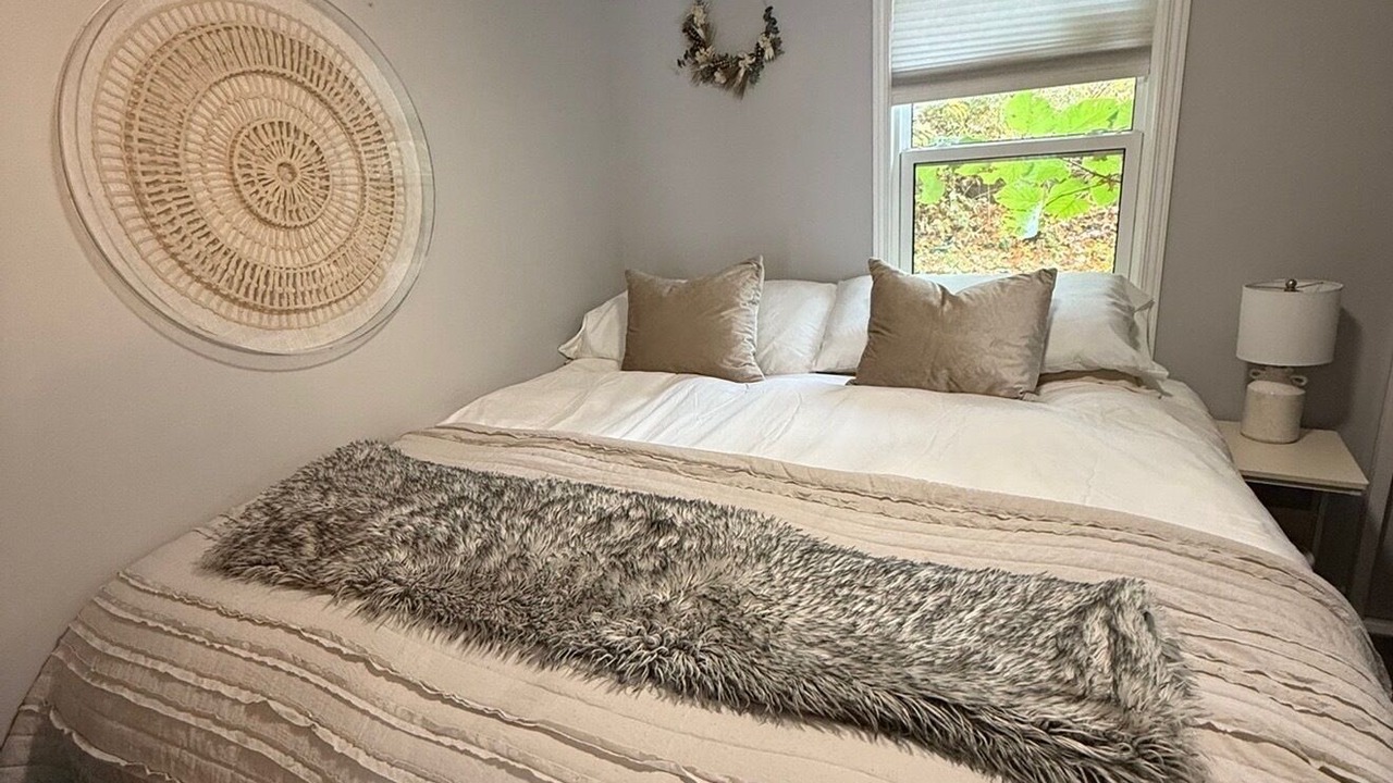 Photo of Bedroom in Sharbot Lake