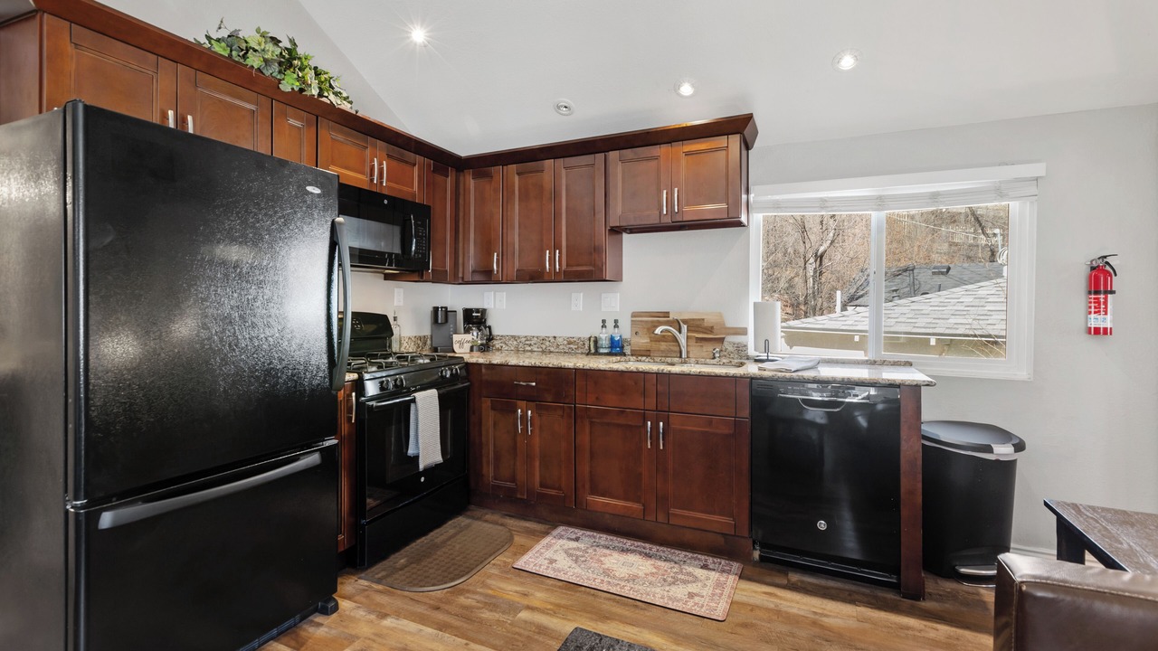 Photo of Kitchen in Manitou Springs Historic District