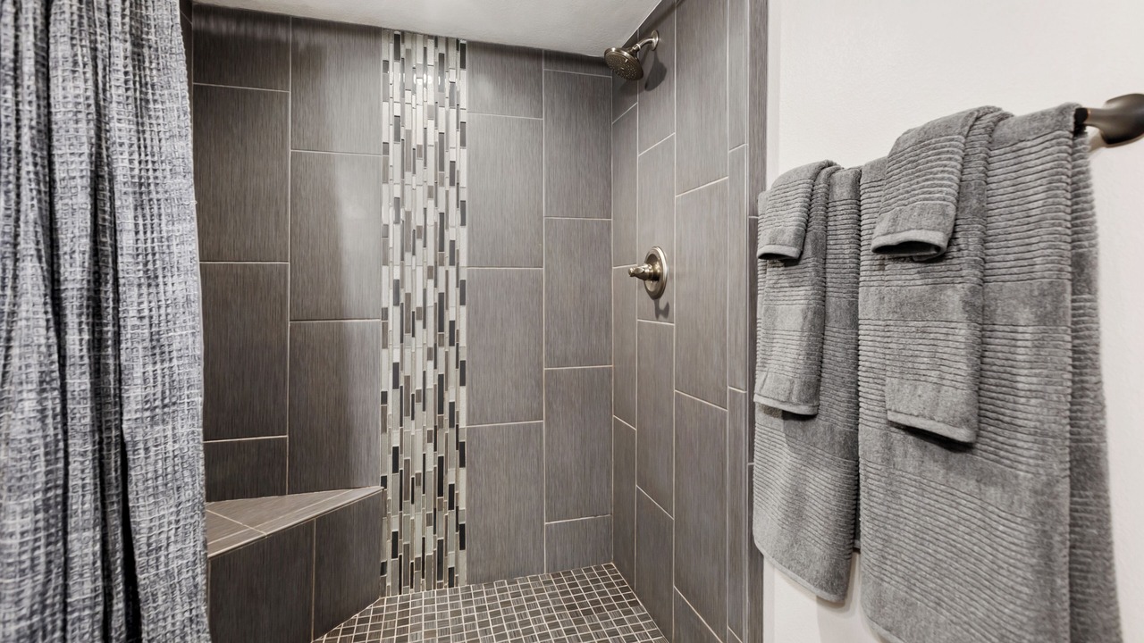 Photo of Bathroom in Manitou Springs Historic District